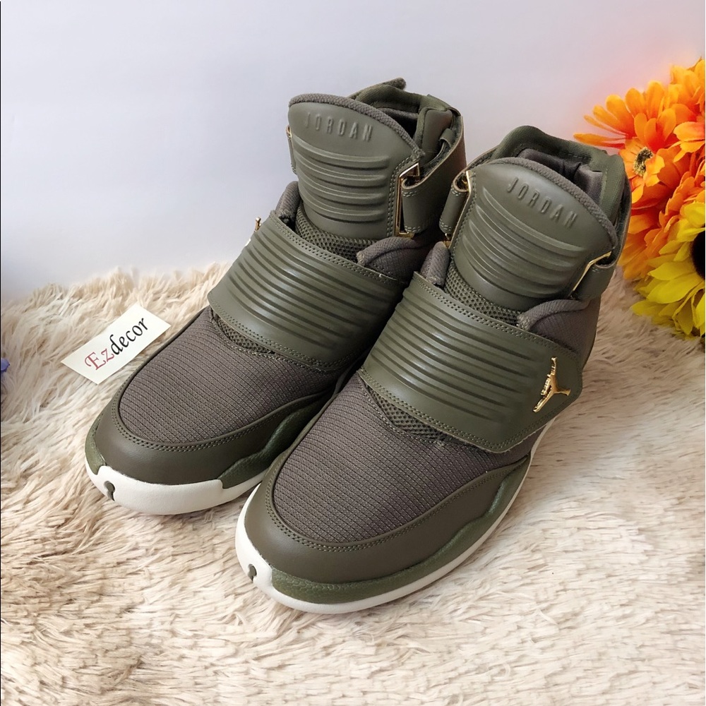NEW In Box NIKE Men’s Jordan Air Generation 23